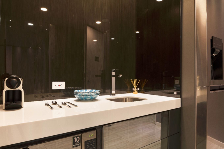 Bathroom, Ultra Luxury 2 Bed Loft in Lleras, Medellín