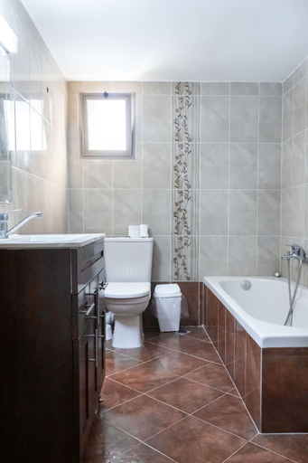Bathroom 3, Old City Stylish 4BR by Ahlan Hospitality