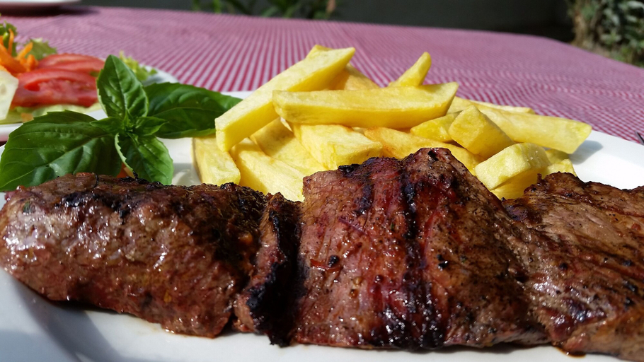 Food & Drinks 5, Hotel Restaurante Selva Negra, Turbaco