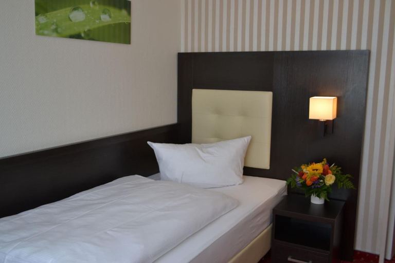 Bedroom 4, Hotel Herbst Berlin, Berlin