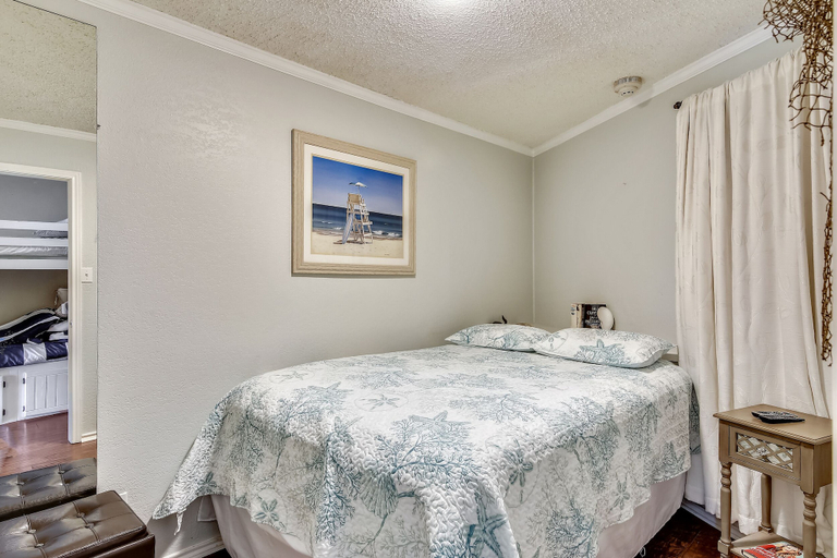 Bedroom 3, Casa Del Mar 180 - Coastal Condo, Galveston