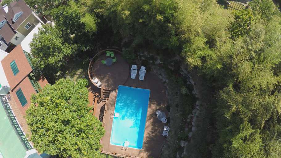 Bellus Rose Pension Hotel, Gyeongju