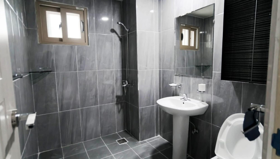 Bathroom 3, Daecheon 323 Condo, Boryeong