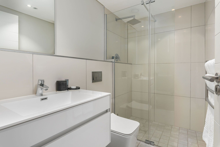 Bathroom, Docklands 512, City of Cape Town