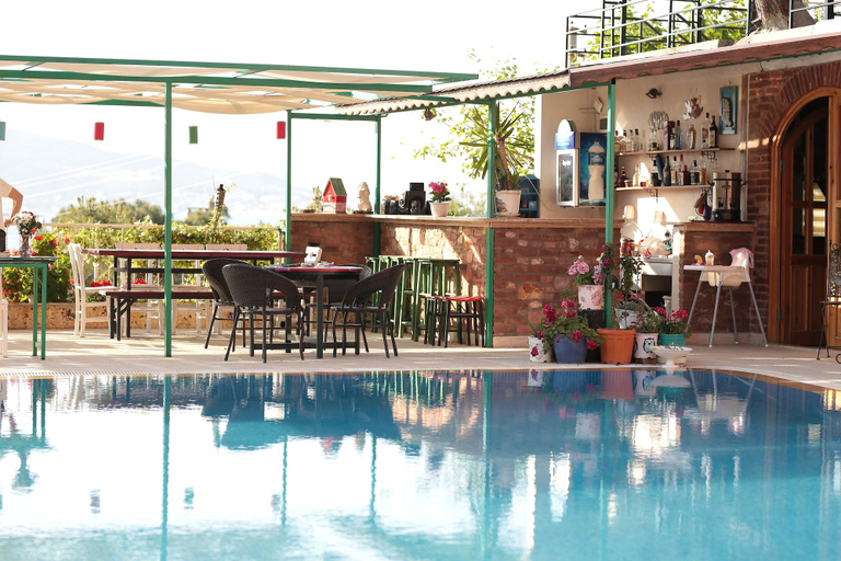 Exterior & Views 2, Tunc Otel, Ayvalık