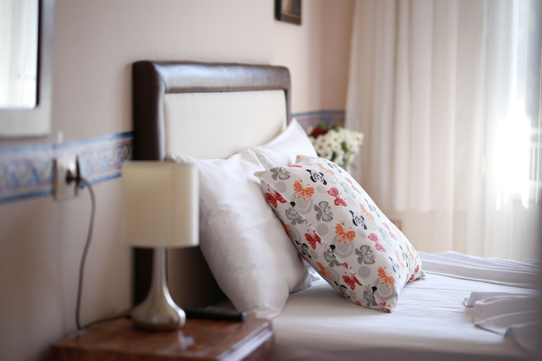 Bedroom 5, Tunc Otel, Ayvalık