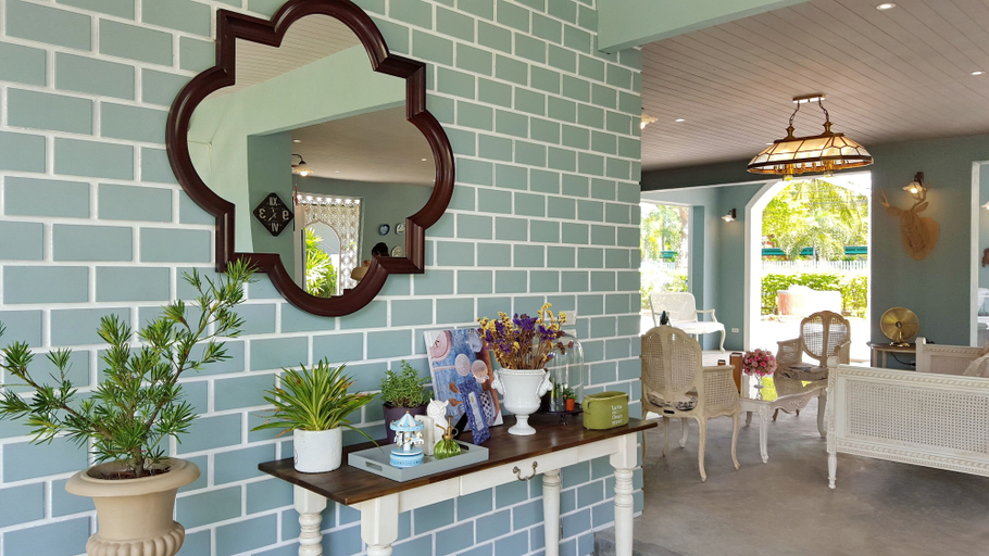 Food & Drinks 5, Perennial Resort, Pulau Phuket