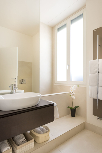 Bathroom sink, City Life – RentClass Poliuto, Milano