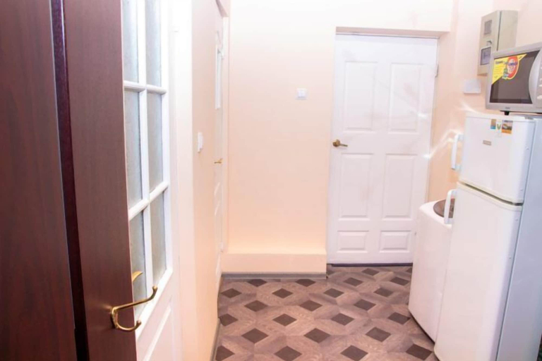 Others 5, Apartment on Svetlanskaya St. 23, Vladivostok gorsovet