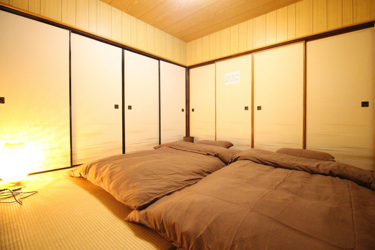 Bedroom 2, Kiyomori no Baika, Kyoto