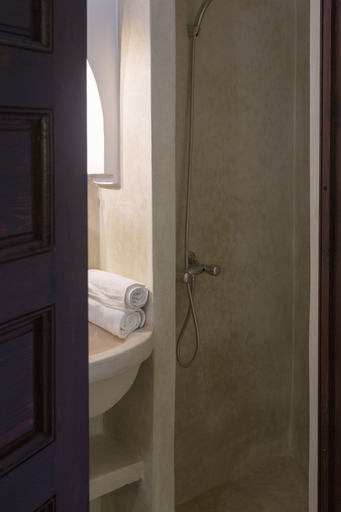 Bathroom 5, Riad 46, Marrakech