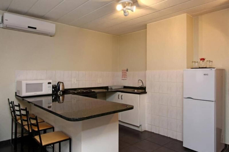 Others 5, Vetho 2 Apartments OR Tambo Airport, Ekurhuleni