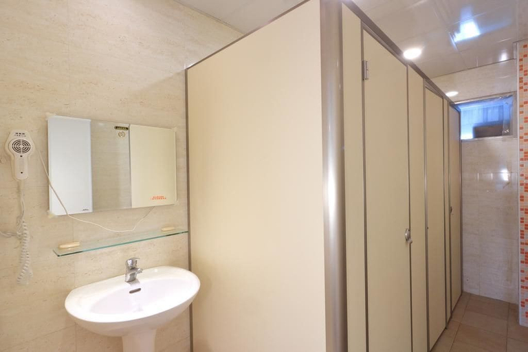 Bathroom 2, Bear Sline B&B, Hualien