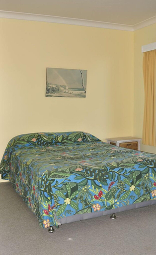 Bedroom 2, Pebbly Beach Shacks, Shoalhaven - Pt B