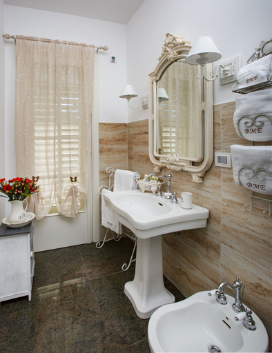 Bathroom 4, B&B ブラン メゾン エトナ - ルレ & シャルム, Catania