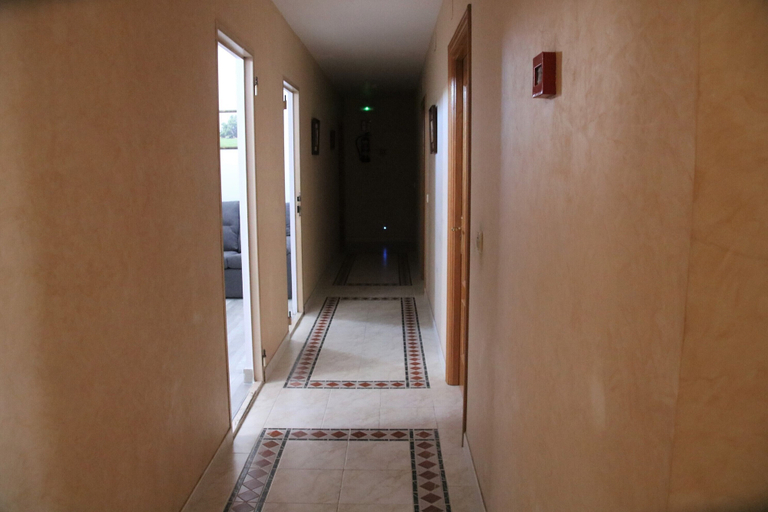 Others 5, Hostal Burgalés, Navarra