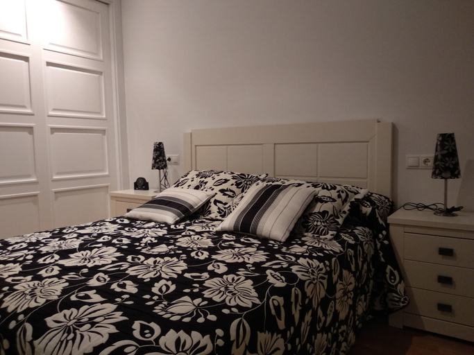 Bedroom 3, Sumiciu, Asturias
