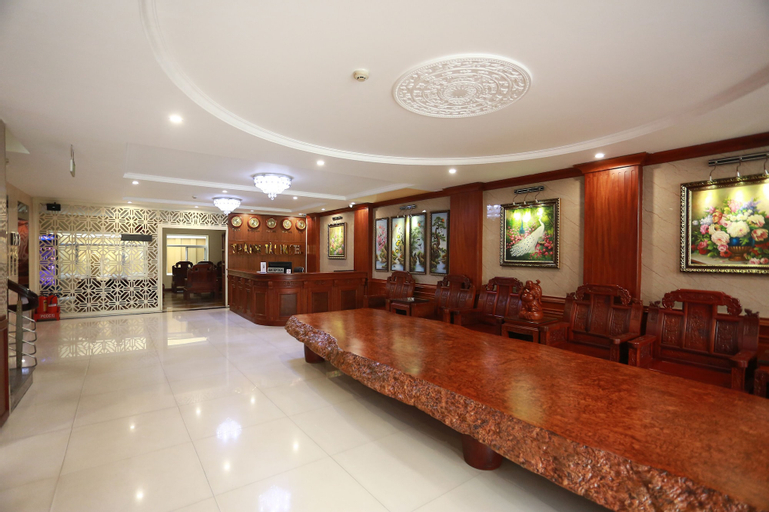 Public Area 7