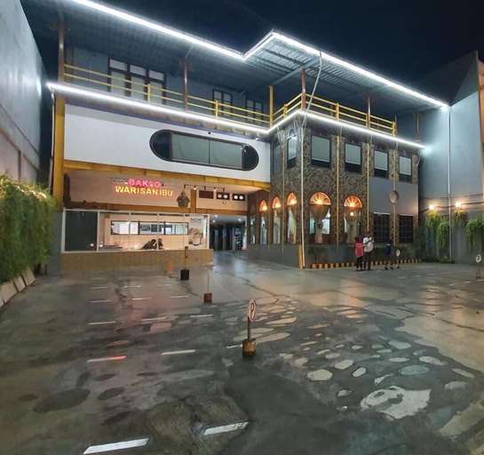 Exterior & Views 4, Hotel Olympic Semarang, Semarang
