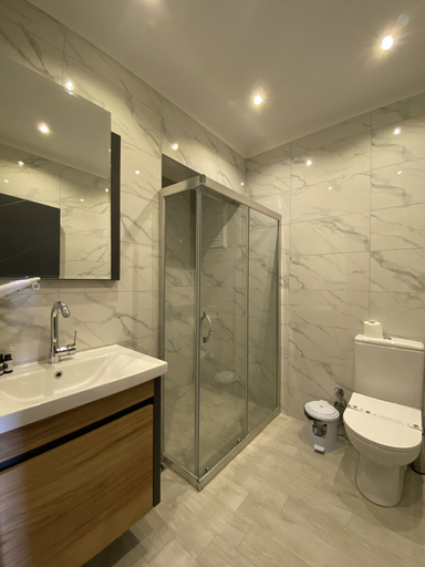 Bathroom 5, Roy Otel Akçay, Edremit