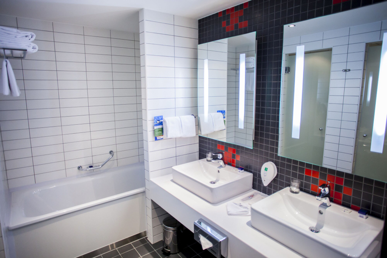 Bathroom 3, Piter Inn Petrozavodsk, Prionezhskiy rayon