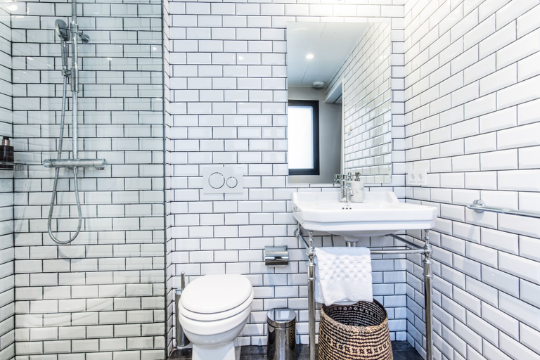 Bathroom 5, Terreno Suites, Baleares