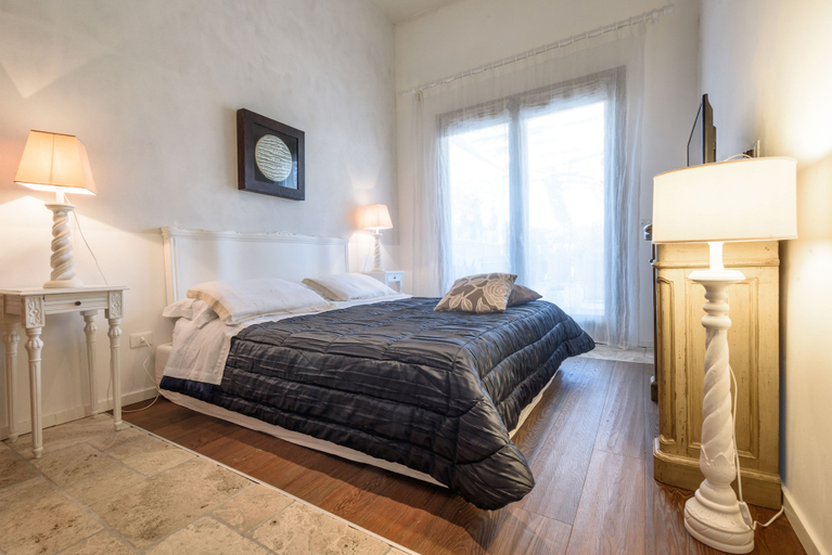 Bedroom 4, Palazzo dei Dondoli, Lecce