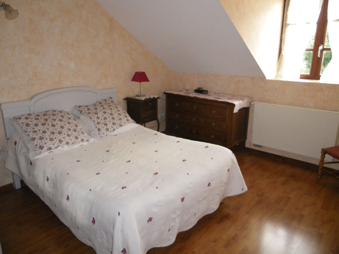 Bedroom 2, La Ferme du Coucou, Côte-d'Or