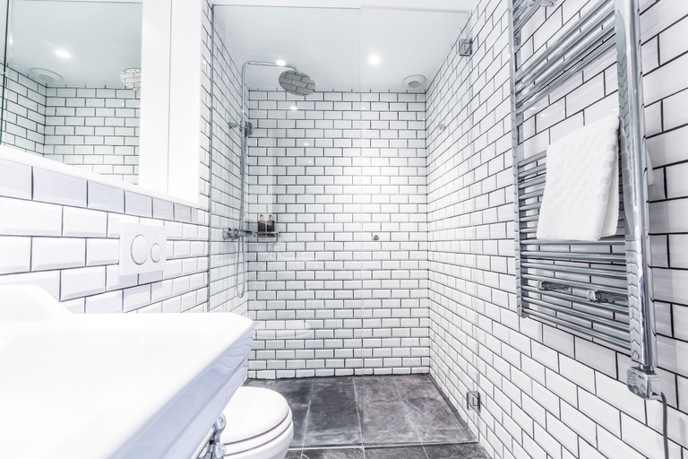 Bathroom 5, Terreno Suites, Baleares
