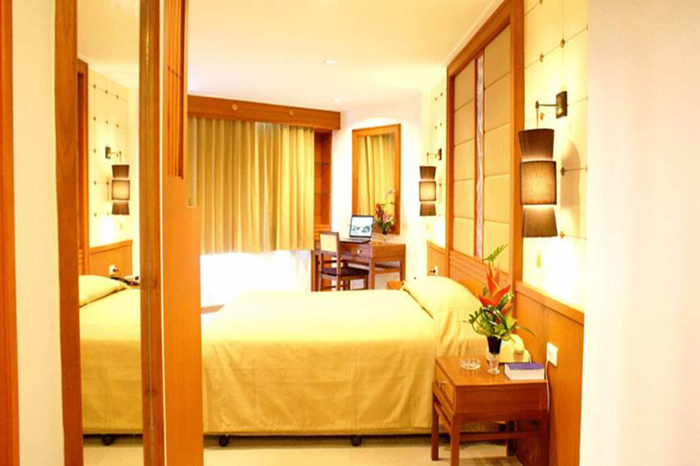 Bedroom 4, Royal Twins Palace Hotel, Pattaya
