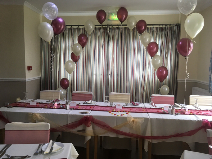 Food & Drinks 5, Min Y Mor Hotel, Gwynedd