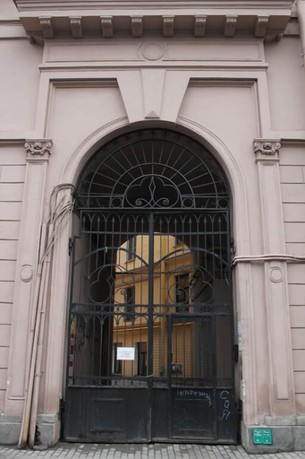 Exterior & Views, Simple Hostel Italy, Sankt-Peterburg gorsovet