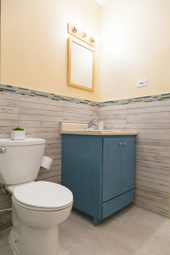 Bathroom 3, New Kingston Guest Apartment at Westbury
