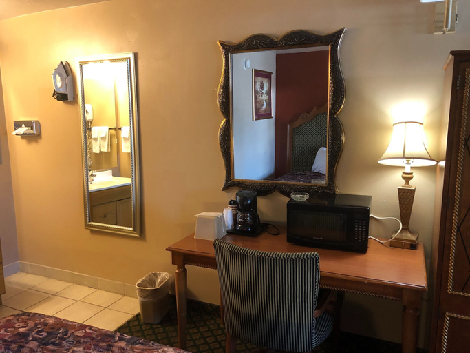 Others 4, Riverton Inn & Suites, Fremont