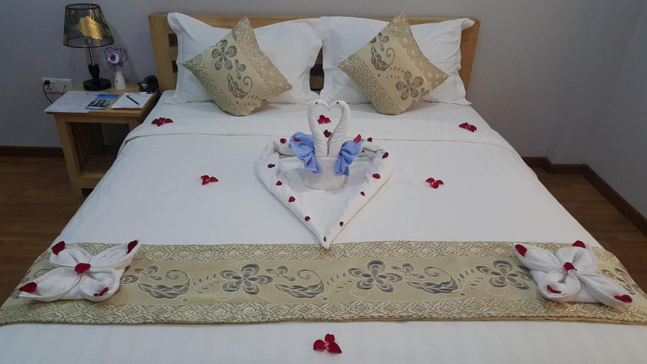 Bedroom 2, Asian Smile Hotel, Yangon