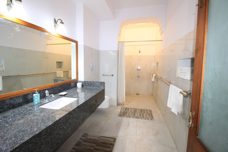 Bathroom 4, Hotel Megh Niwas, Jaipur