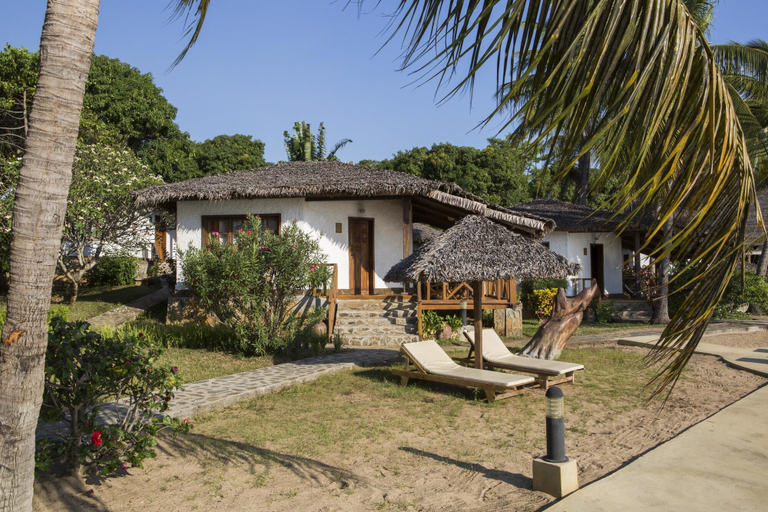 Exterior & Views 2, Corail Noir Hotel, Diana