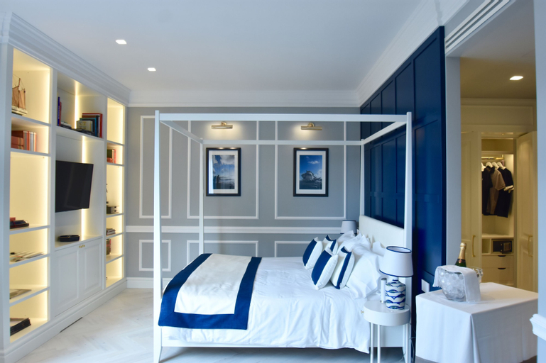 Bedroom 14