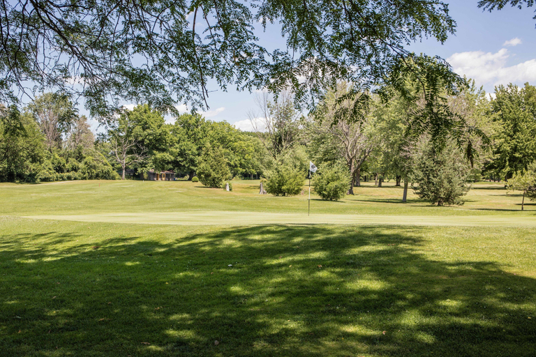 Others 4, Forest Golf Club and Inn, Lambton
