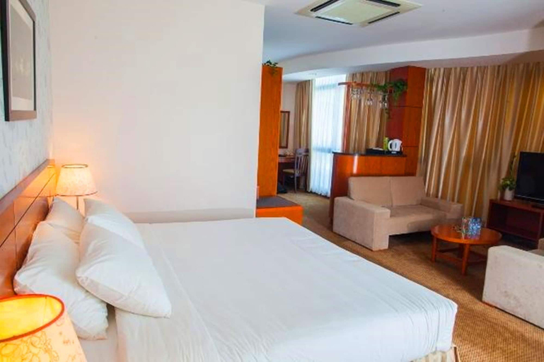 Bedroom 3, River Hotel, Hà Tiên