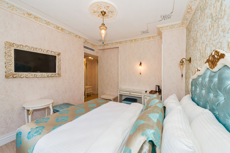 Bedroom 4, Hotel 1453, Fatih