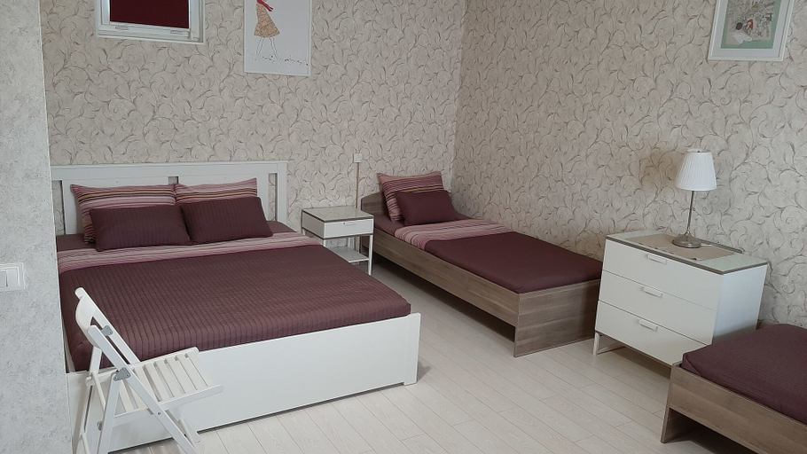 Bedroom 3, Hotel Morskaya 250, Eysk