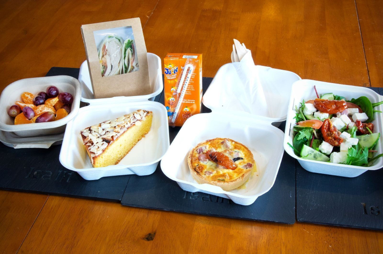 Food & Drinks 5, Isallt Guest House, Gwynedd
