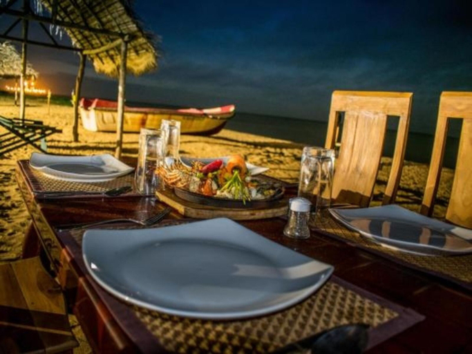 Food & Drinks 5, Silver Shine Beach Resort, Kalpitiya