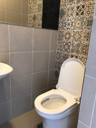 Bathroom 4, Good Nest Homestay, Penghu
