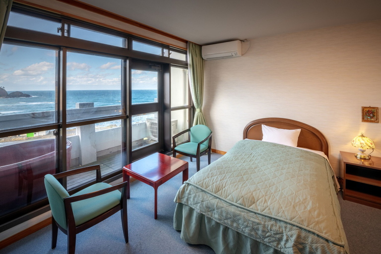Bedroom 3, Hotel Sunresort Shonai, Tsuruoka
