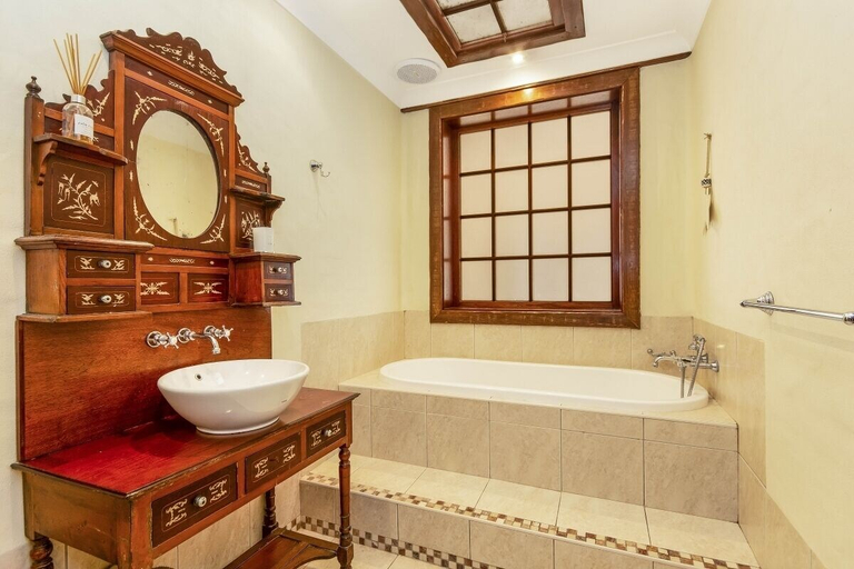 Bathroom 4, Casa Del Rio, Clarence Valley- Coast