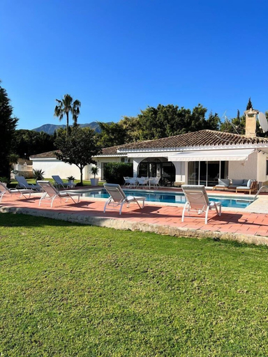 Exterior & Views, Villa Scenic with Private Pool- Sleeps 8, Málaga