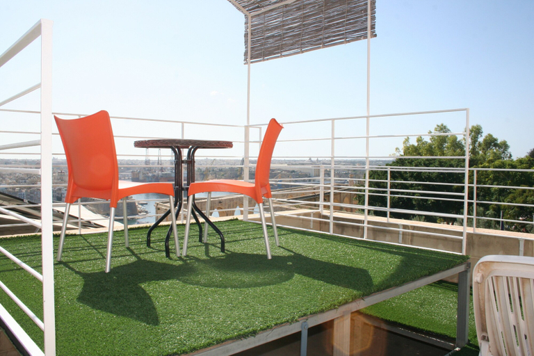 Others 4, Barrakka Suites