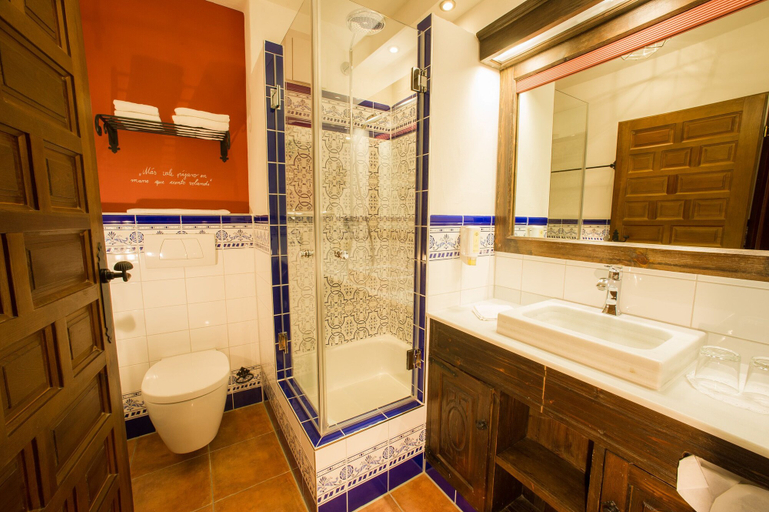 Bathroom 5, Europa-Park Erlebnis-Resort, Hotel El Andaluz, Ortenaukreis